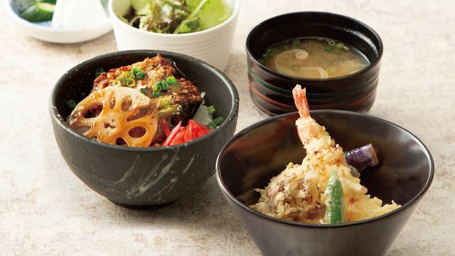 ざるそばと選べる小どんぶり